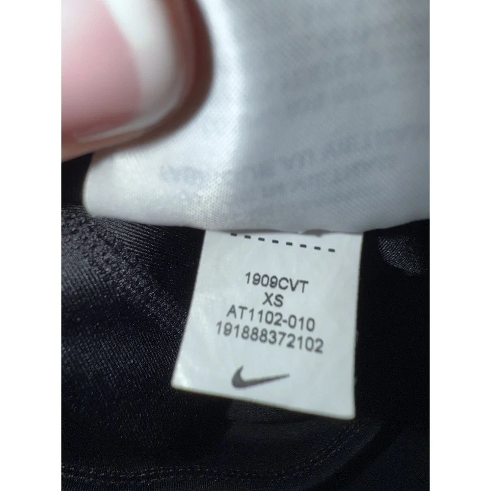 Nike One XS Women's Tight Fit High Rise Yoga 7/8 Leggings Black‎ AT1102-010